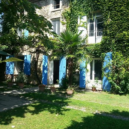 Le Mas Des Platanes Entraigues-sur-la-Sorgue Eksteriør billede